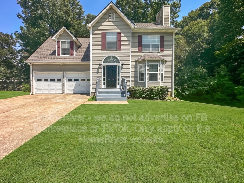 Douglasville House: 6383 Cardiff Ln