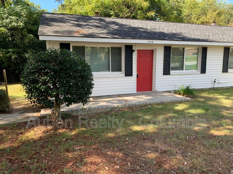 Cayce House: 1614 Oak Street
