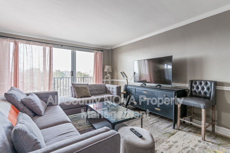 Arlington Condo: 4343 Cherry Hill Rd