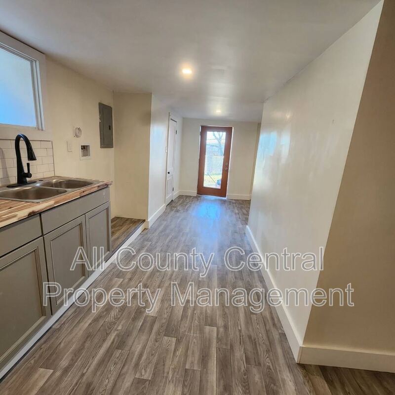 Birmingham Condo: 2725 23rd St West