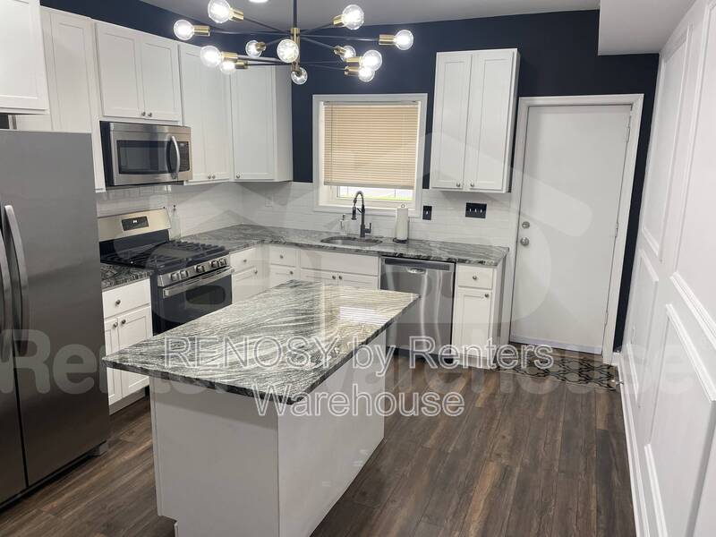 Baltimore House: 815 Chauncey Ave