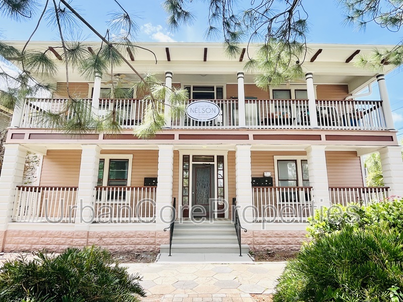 St. Petersburg Condo: 430 5th St N