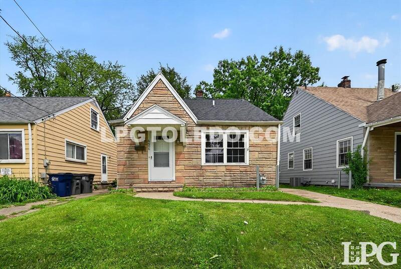 Toledo House: 4406 Asbury Dr.