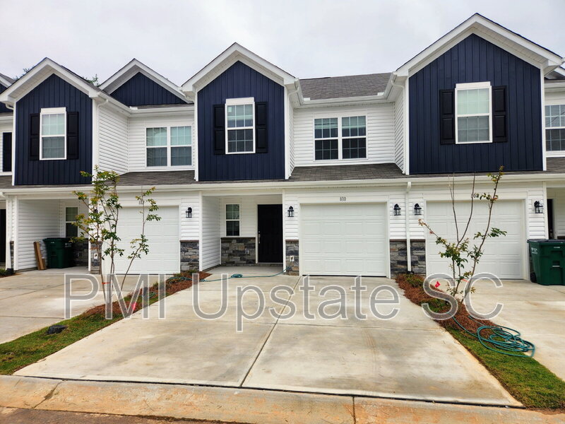 Spartanburg Townhome: 810 Sandbach Rd