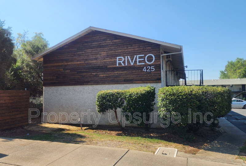 Oroville Apartment: 425 Nelson Ave
