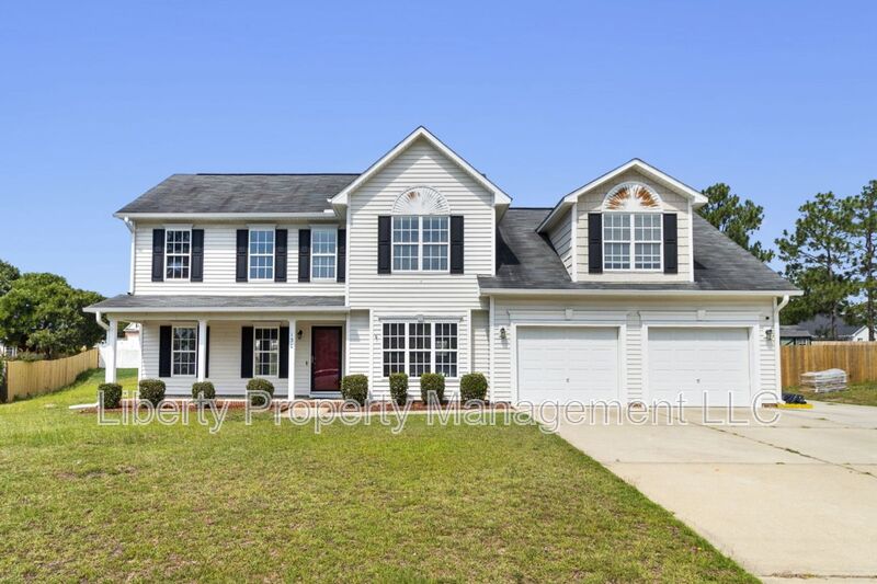 Lillington House: 130 Breezewood Dr