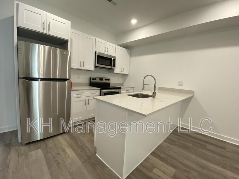 Philadelphia Condo: 709 North 44th Street