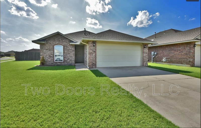 Request a Viewing for 21205 Robin Ridge Lane Tenant Turner