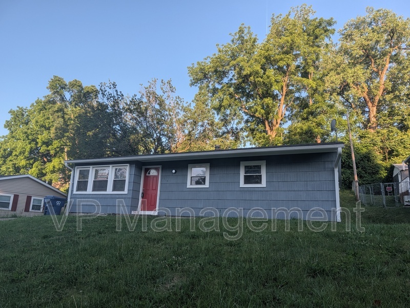Davenport House: 1536 Spring St