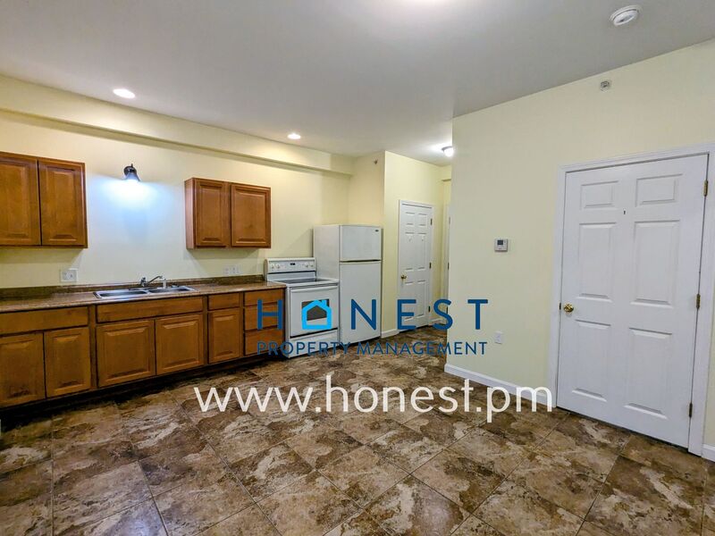 Litchfield Condo: 1635 Lewiston Road