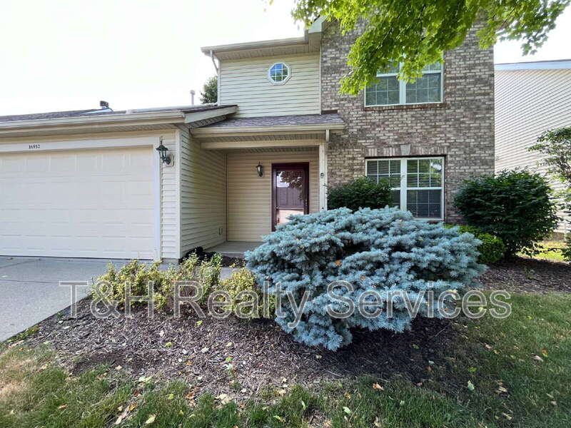 Carmel House: 14952 Oak Road