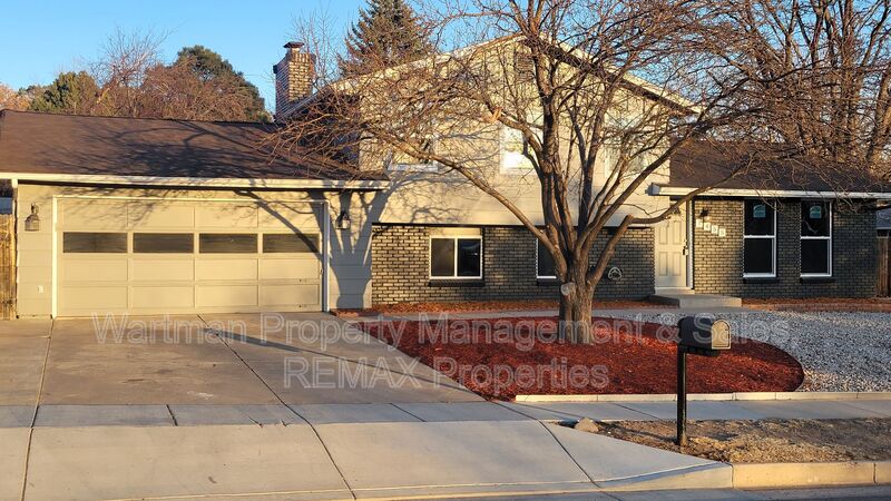 Colorado Springs House: 1455 Babcock Rd