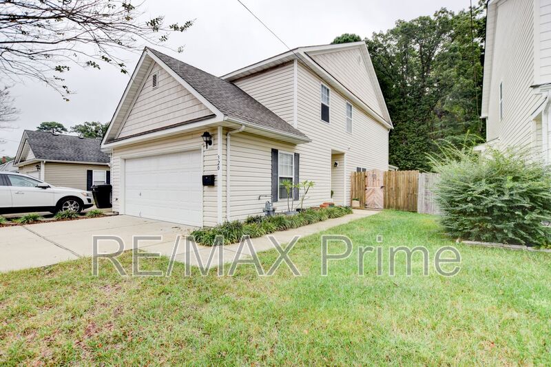 Virgina Beach House: 320 Garcia Drive