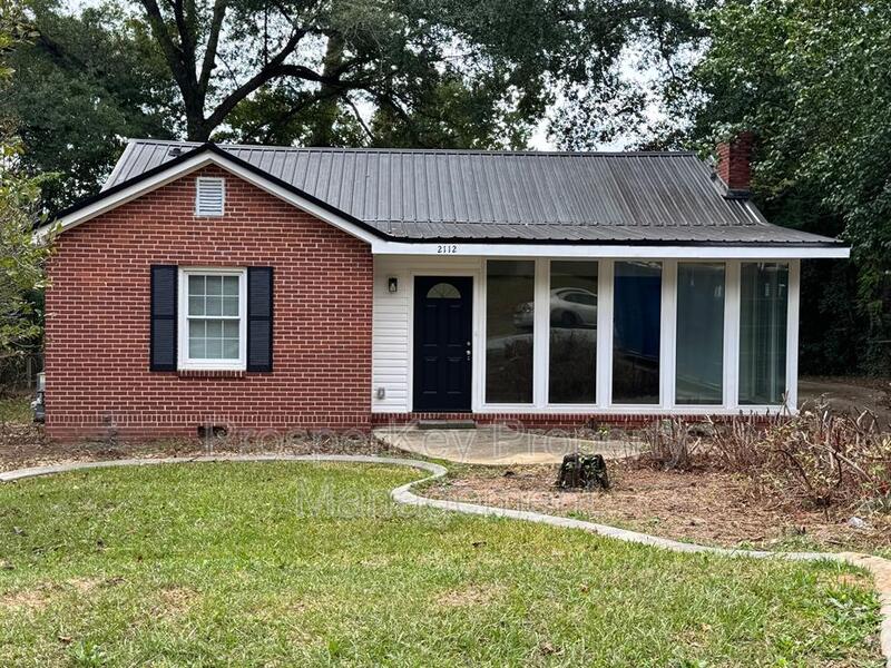Columbus House: 2112 41st St