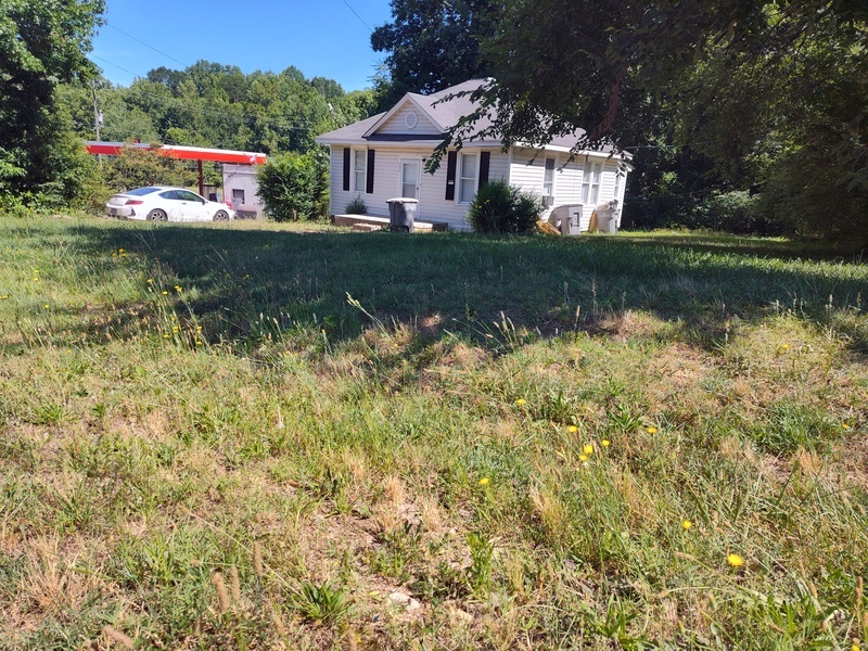 Kannapolis House: 906 Oval St.