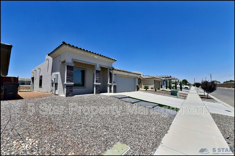 Horizon City House: 963 Aircoupe Way !!