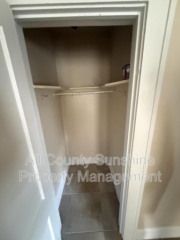 Main Rental Photo 8