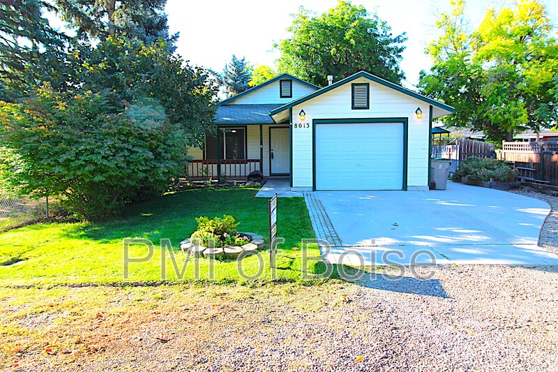 Boise House: 8013 W Queen St