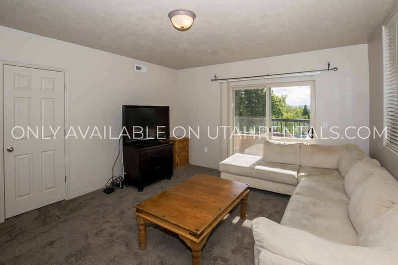 Provo House: 837 E 620 N