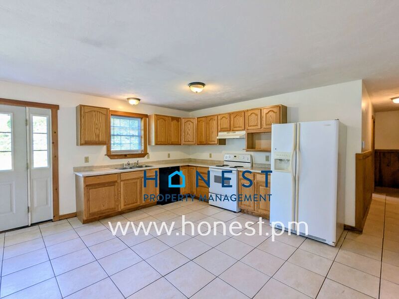 Waterville House: 22 Pleasant Hill Drive