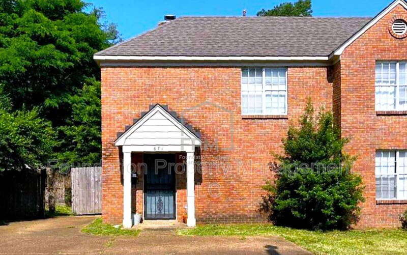 Memphis House: 671 Echles Street