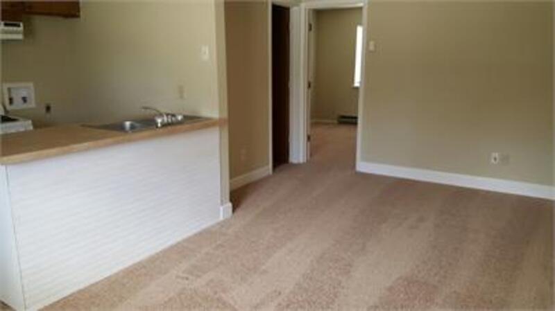 Salisbury House: 115 Cedar Drive - D