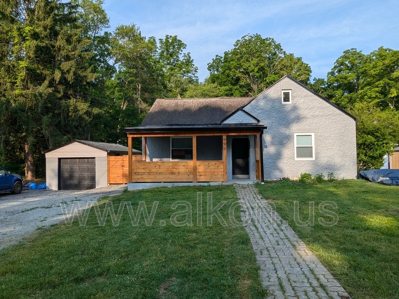 Pittsburgh House: 998 Clifton Road
