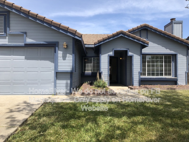 Sacramento House: 8575 New Valley Way
