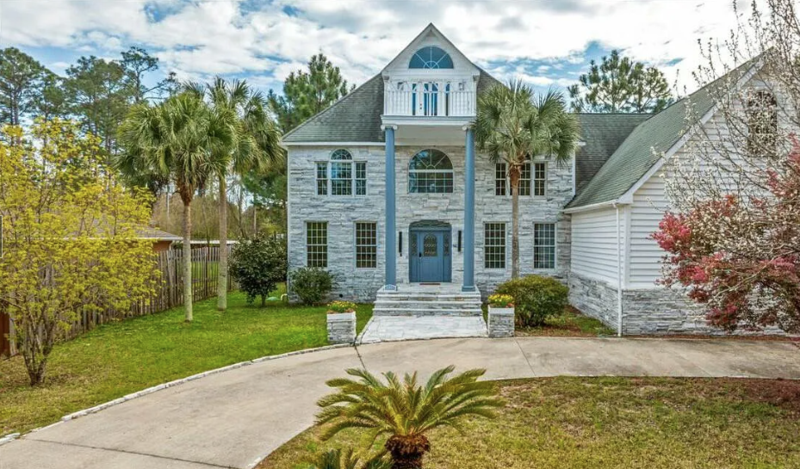 Santa Rosa Beach House: 117 Santa Barbara Avenue