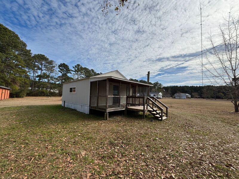 Awendaw House: 1060 Timmons Acres Ln