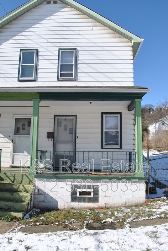 McKeesport Condo: 433 28th Street - Rear Right