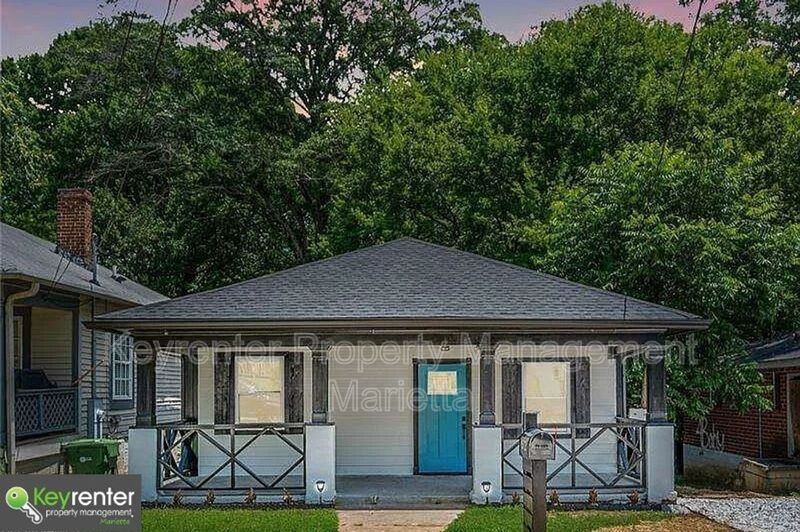 SW House: 872 Beryl St