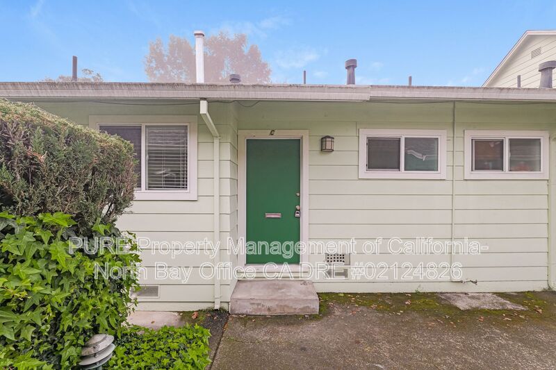 Santa Rosa Condo: 734-C Slater Street