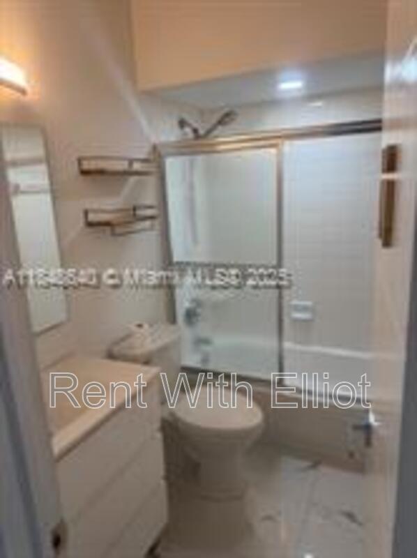 Hallandale Beach Condo: 2671 South Parkview Drive