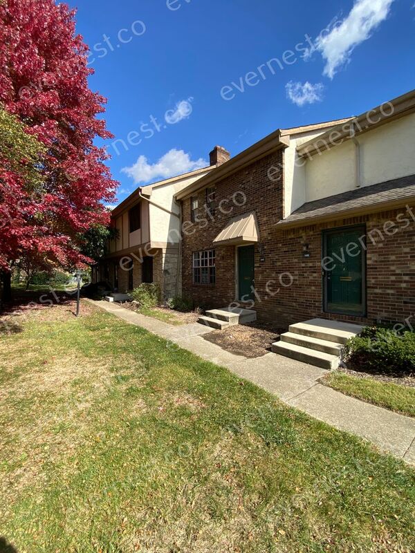 Request a Viewing for 144 E Stornoway Drive Tenant Turner