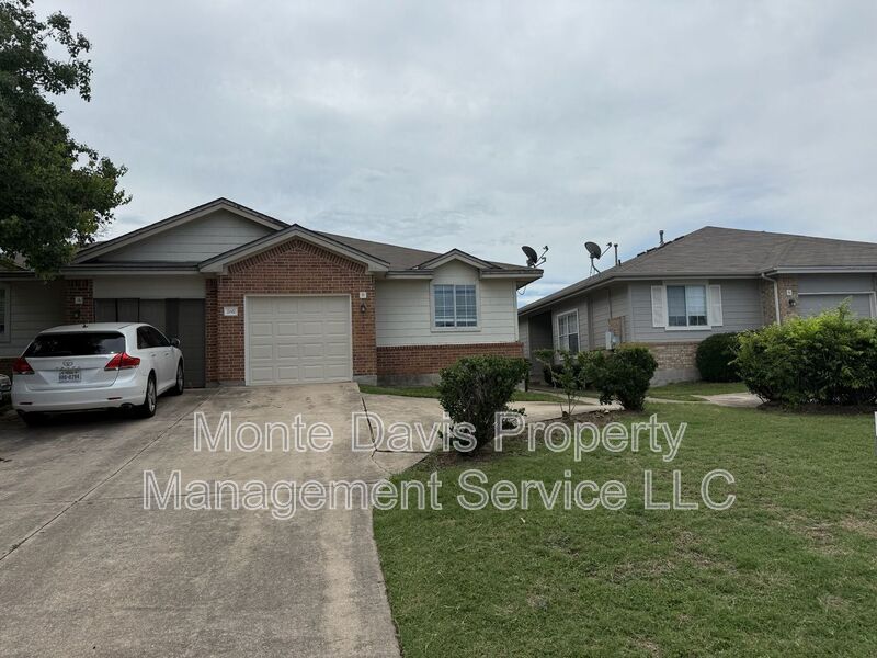 Round Rock Condo: 2817 Southampton