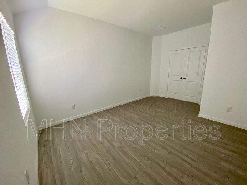 *First Time Rental* 3 bed/2 bath Beautiful New Construction home, located in New Braunfels! - Photo 18