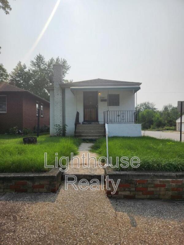 Gary House: 2700 Jefferson St
