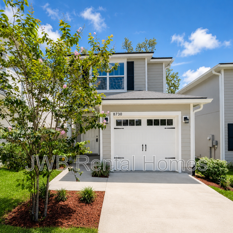 Jacksonville House: 8730 Berry Ave