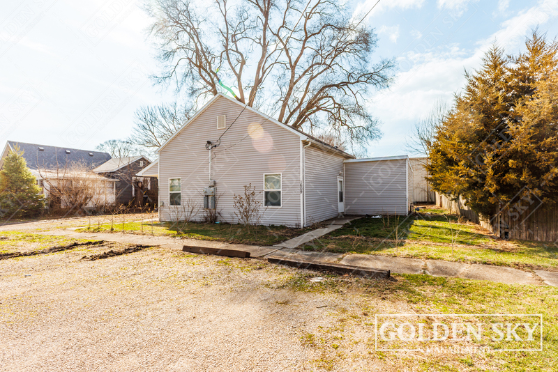 Muncie Condo: 1609 South Gharkey Street