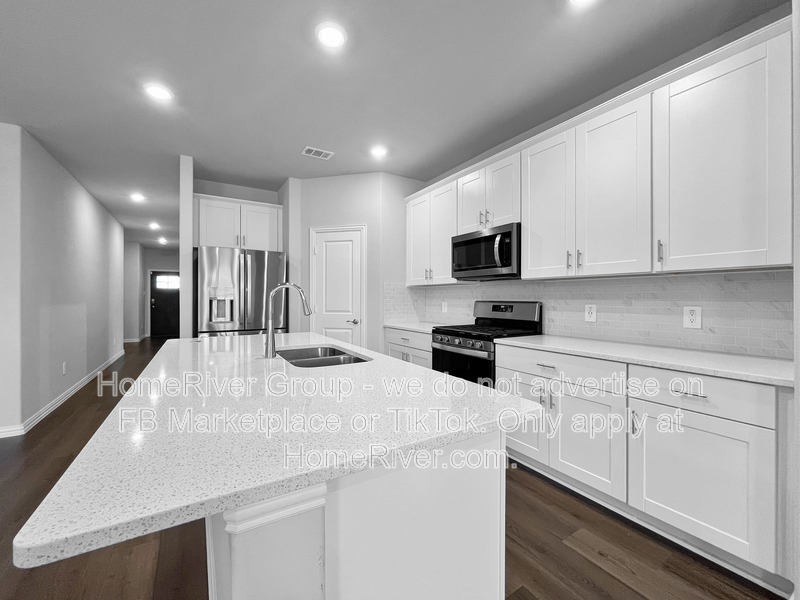 Forney House: 2385 Aspen Hill Dr