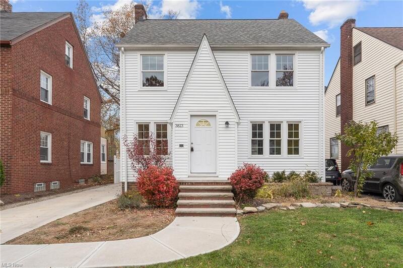 Cleveland House: 3613 Cummings Rd