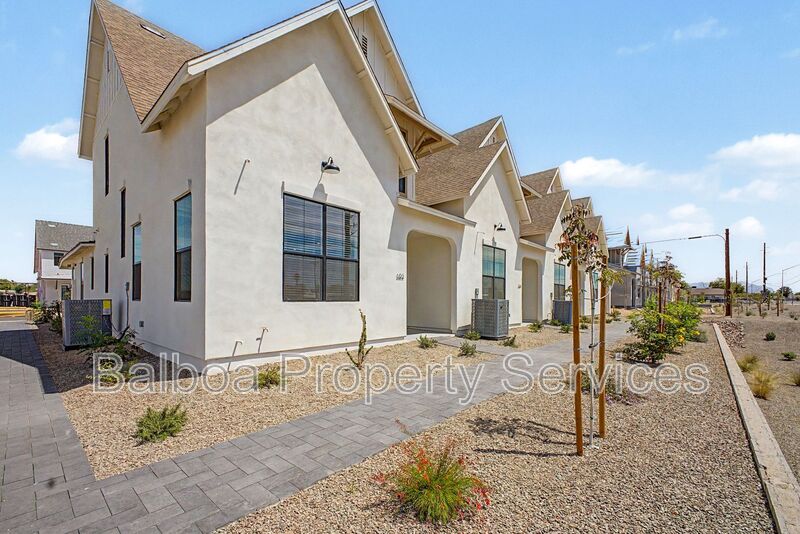 Mesa House: 8232 E University Dr