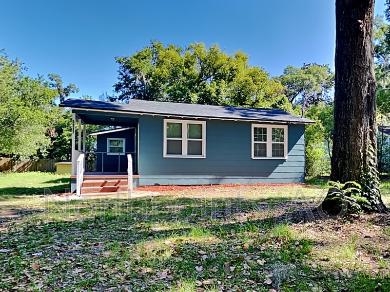 Request a Viewing for 3217 Turton Ave Tenant Turner