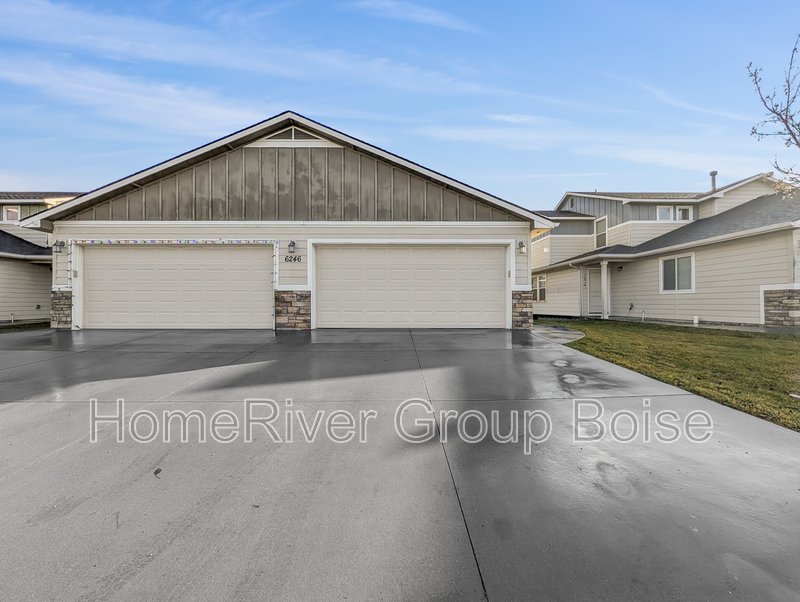 Boise Condo: 6246 S Zither Ave 102