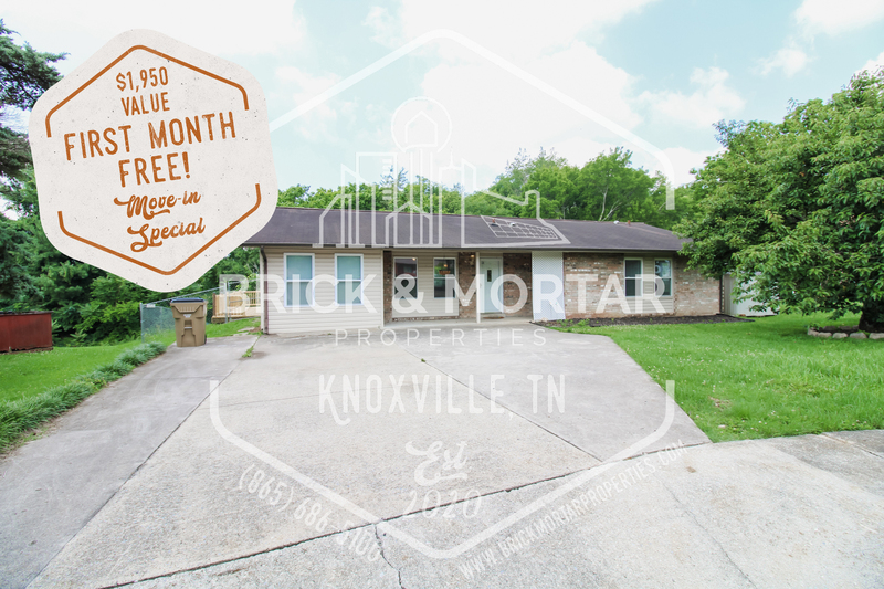 Knoxville House: 1121 Magnet Place