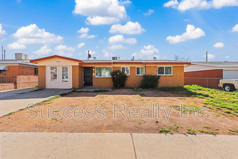 El Paso House: 10060 Kellogg Street