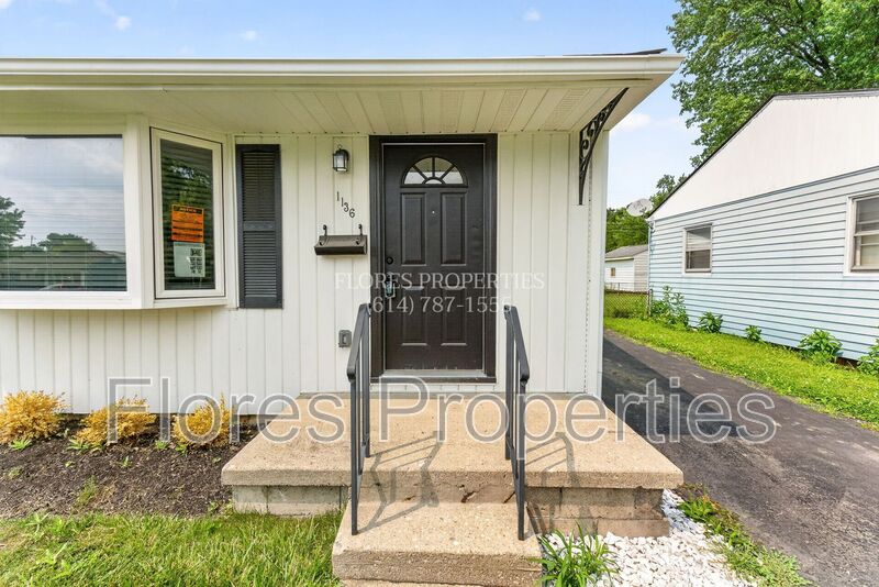 Columbus House: 1136 Pauline Ave