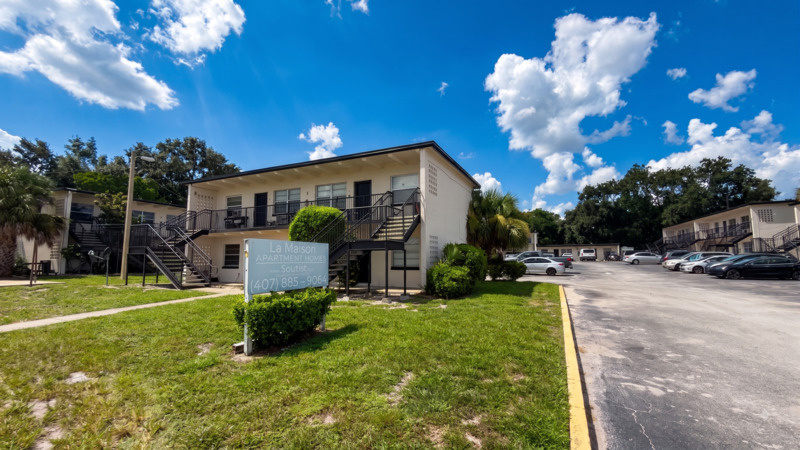 Orlando Condo: 5261 Alhambra Drive