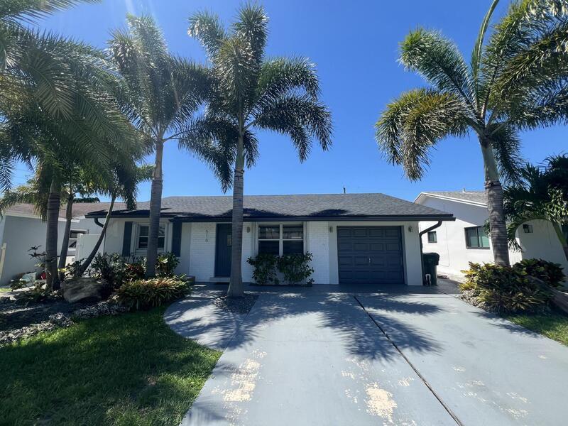 Boca Raton House: 516 NW 54th Street